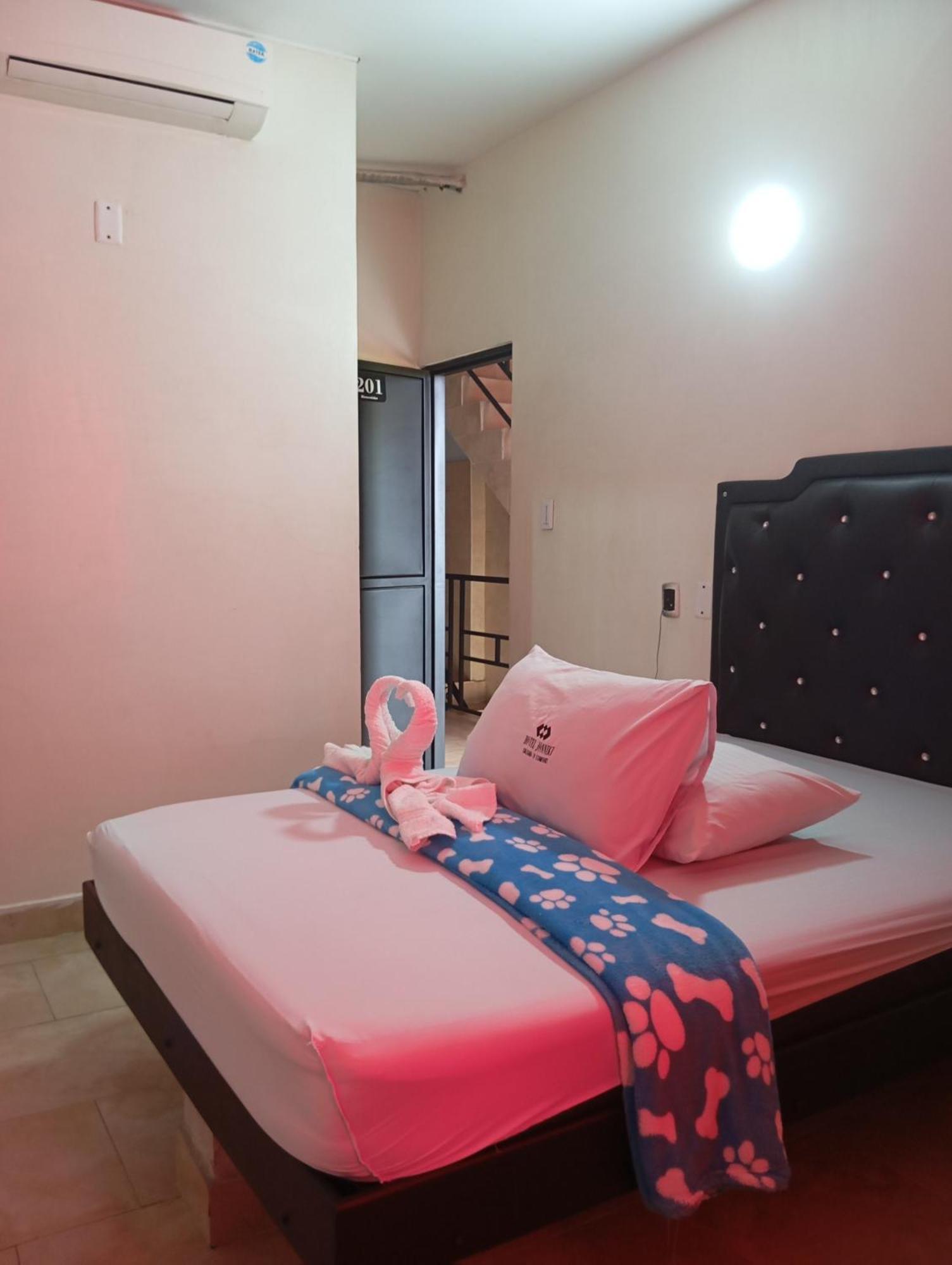 Hotel Jhonyky Bucaramanga Ngoại thất bức ảnh